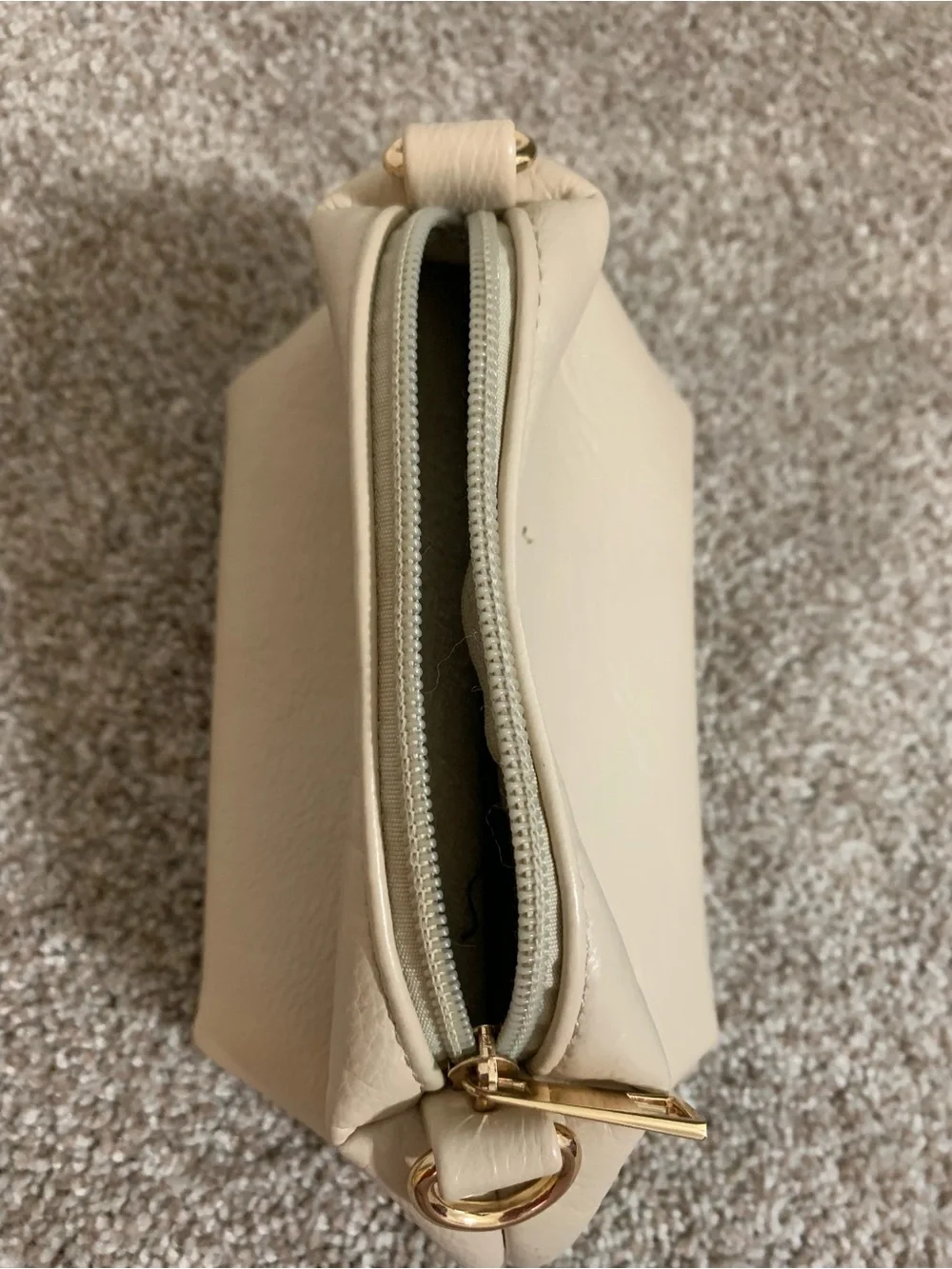 Anthropologie Vegan Faux Leather Cosmetic Makeup Bag Zip Pouch Cream Beige